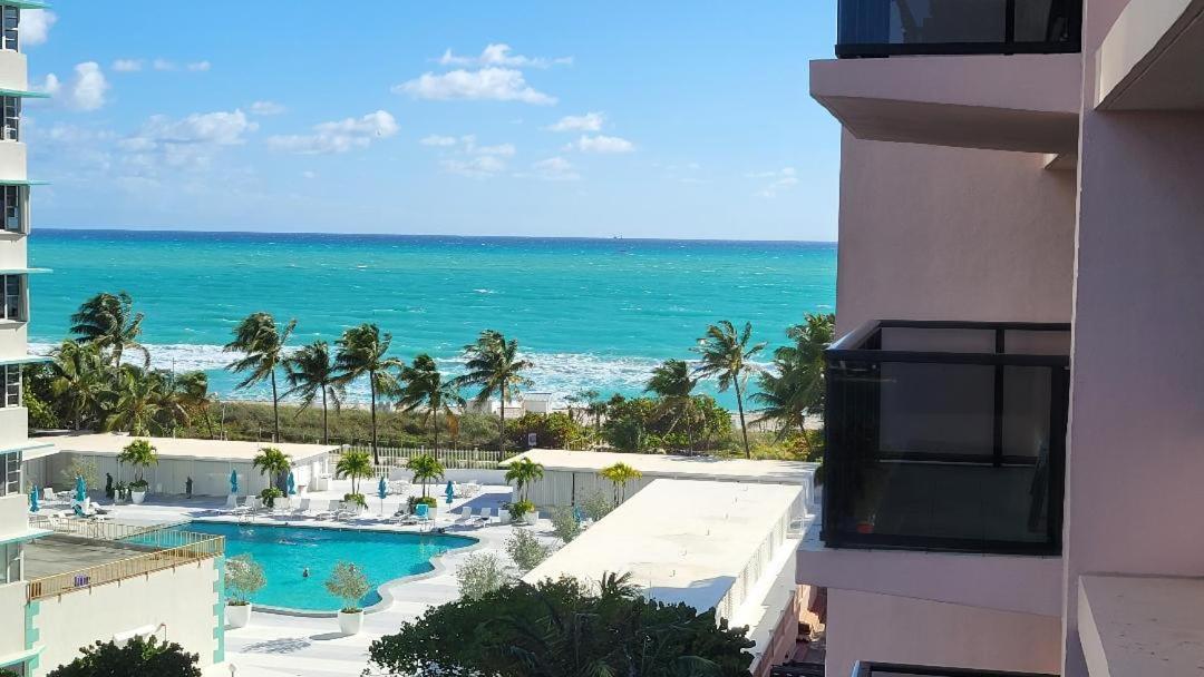 2 Bedroom 2 Bath Beachfront Condo On Miami Beach Millionaire Row Exterior foto