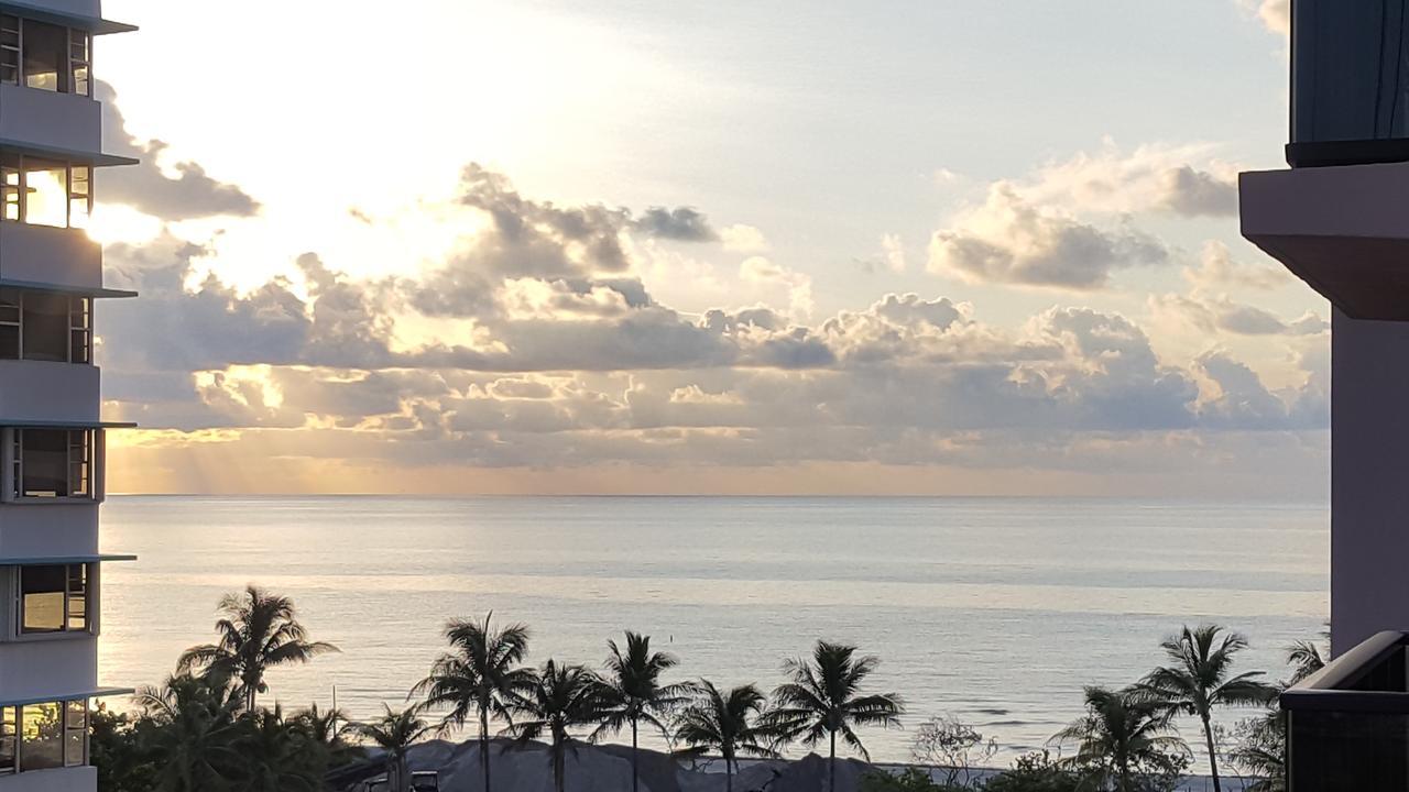 2 Bedroom 2 Bath Beachfront Condo On Miami Beach Millionaire Row Exterior foto
